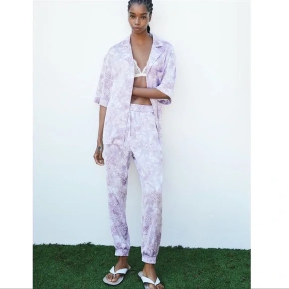 Lilac Patterned Women's Blouse and Jogger Set